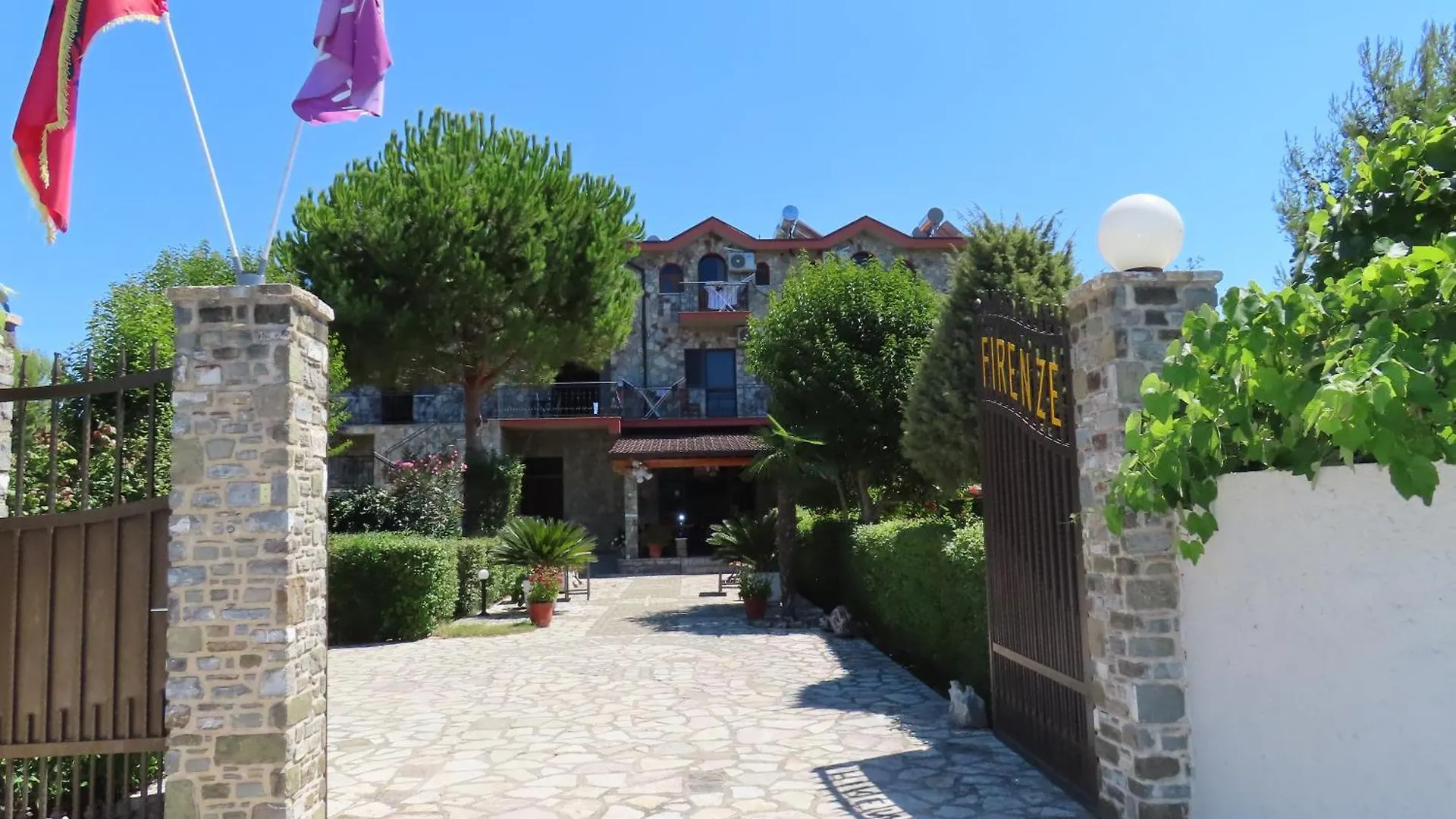Hotel Firenze Tale 0*,  알바니아